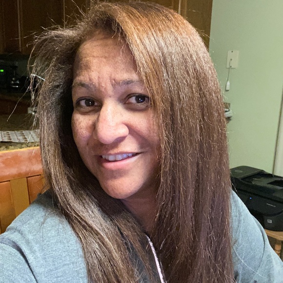 Meet your Posher, Kim - Picture 4 of 8